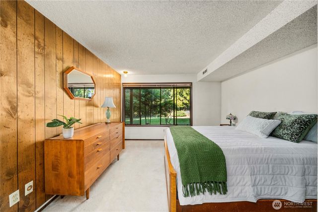 7423 Zircon Drive SW, Lakewood, WA 98498