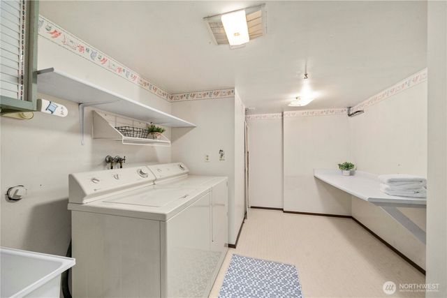 7423 Zircon Drive SW, Lakewood, WA 98498