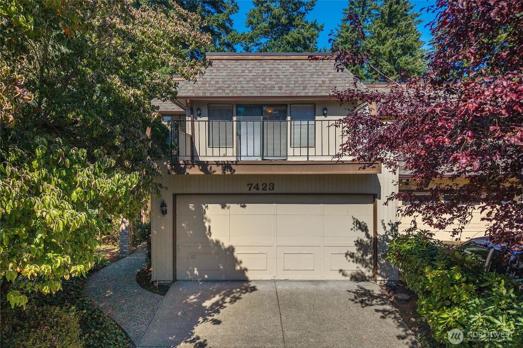7423 Zircon Drive SW, Lakewood, WA 98498