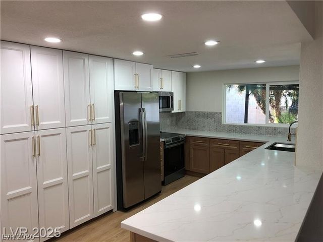 3409 El Cortez Avenue, Las Vegas, NV 89102