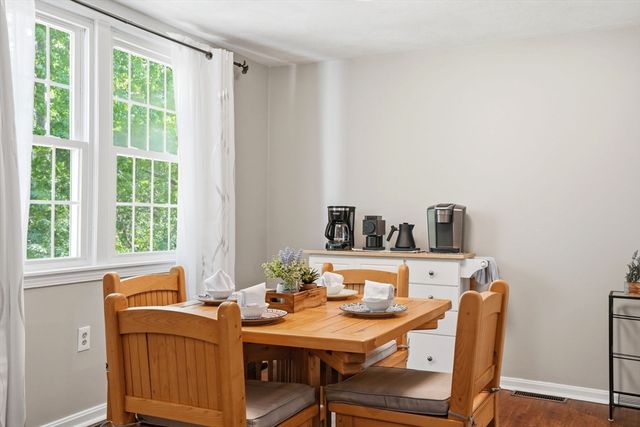107 Patrick Rd 107, Tewksbury, MA 01876