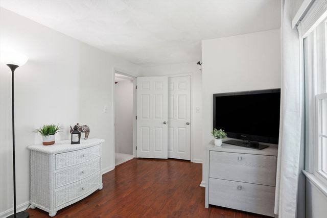 107 Patrick Rd 107, Tewksbury, MA 01876