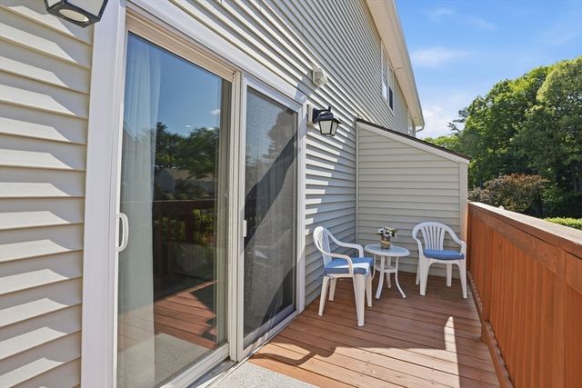 107 Patrick Rd 107, Tewksbury, MA 01876