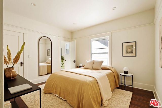 1419 Rolland Curtis Place, Los Angeles, CA 90062