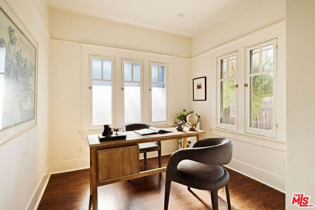 1419 Rolland Curtis Place, Los Angeles, CA 90062