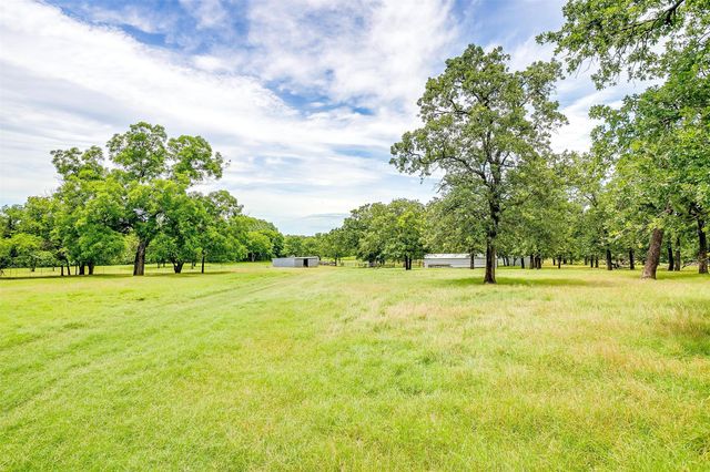 2137 Fm 3136, Cleburne, TX 76031