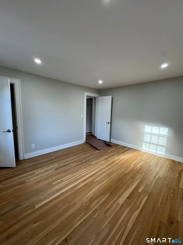 130 Roydon Road, New Haven, CT 06511