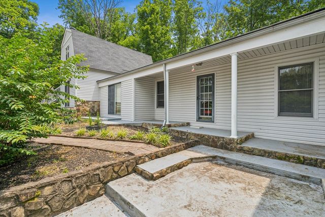 2929 Callis Rd, Lebanon, TN 37090