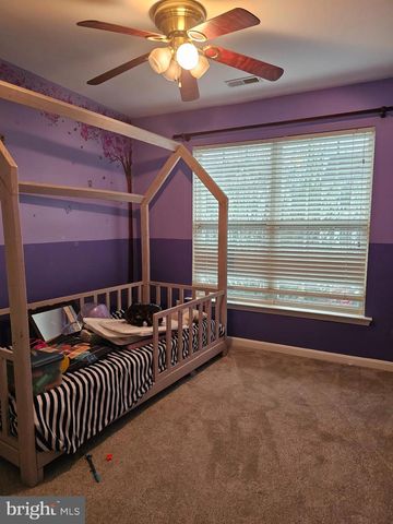 120 CREEKMONT CT, Newark, DE 19702