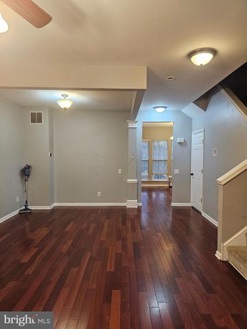 120 CREEKMONT CT, Newark, DE 19702