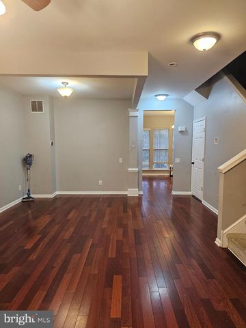 120 CREEKMONT CT, Newark, DE 19702