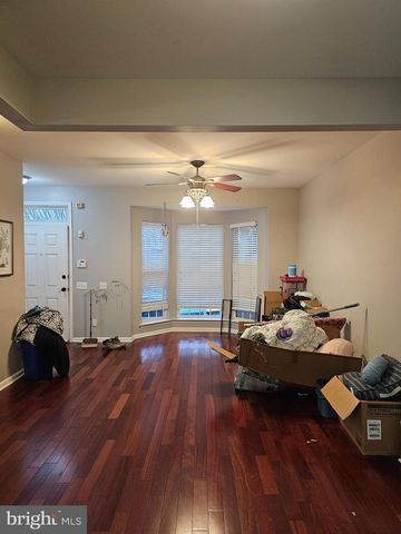 120 CREEKMONT CT, Newark, DE 19702