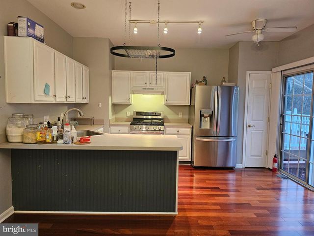 120 CREEKMONT CT, Newark, DE 19702