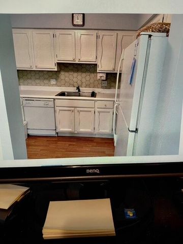 35980 Ann Arbor Trail, Livonia, MI 48150