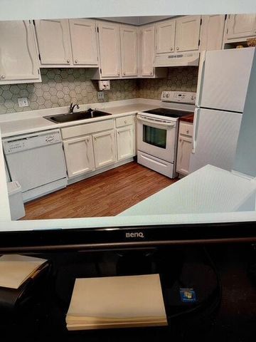 35980 Ann Arbor Trail, Livonia, MI 48150