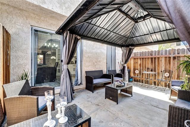 17061 Roscoe Boulevard 2, Northridge, CA 91325