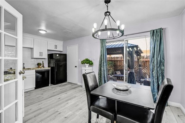 17061 Roscoe Boulevard 2, Northridge, CA 91325