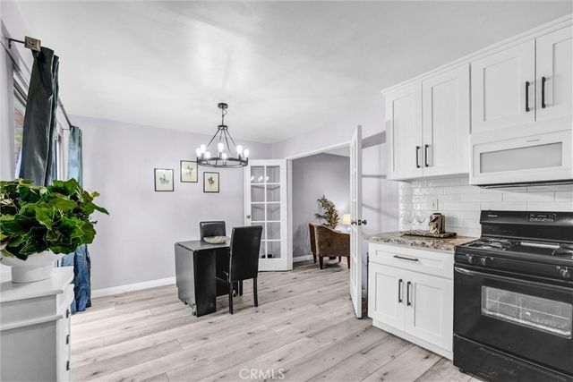 17061 Roscoe Boulevard 2, Northridge, CA 91325