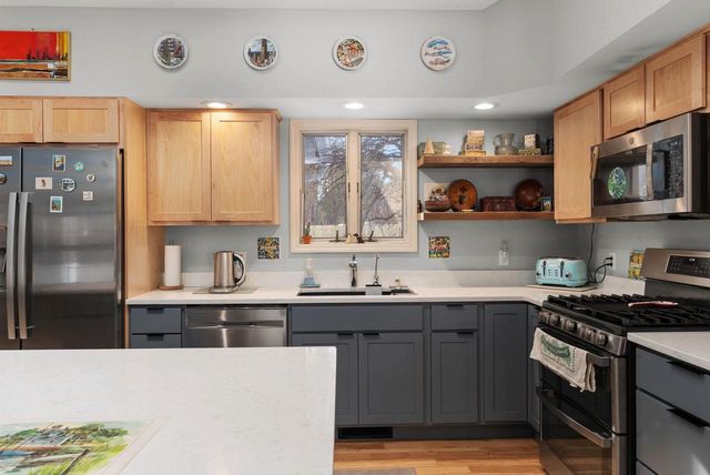 N4412 Wolff Road, Cambridge, WI 53523