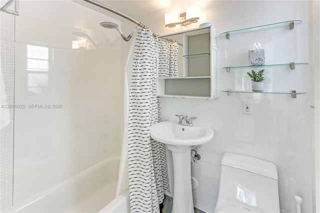 3900 N Meridian Avenue 4, Miami Beach, FL 33140