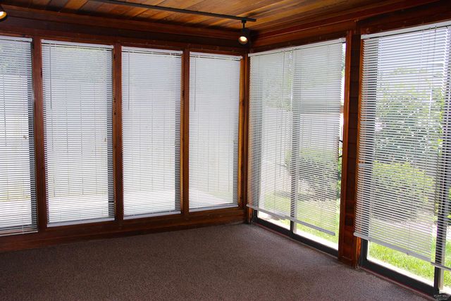 2004 Somerset Square, Manhattan, KS 66503