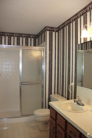 2004 Somerset Square, Manhattan, KS 66503