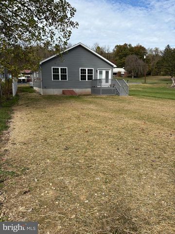 402 EIGHTH AVENUE, Burnham, PA 17009