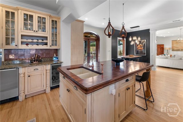 529 E 44th Street, Savannah, GA 31405