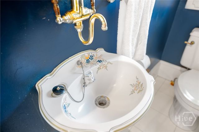 529 E 44th Street, Savannah, GA 31405