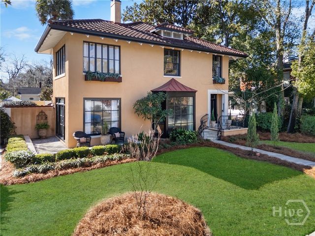 529 E 44th Street, Savannah, GA 31405