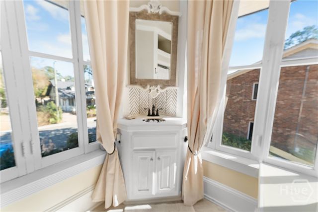 529 E 44th Street, Savannah, GA 31405