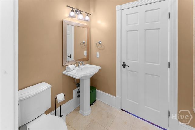 529 E 44th Street, Savannah, GA 31405