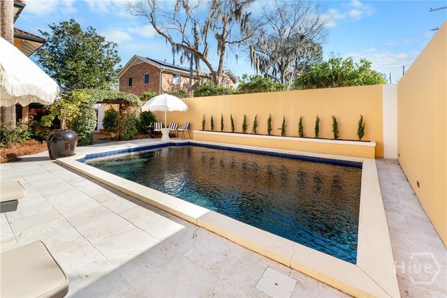 529 E 44th Street, Savannah, GA 31405