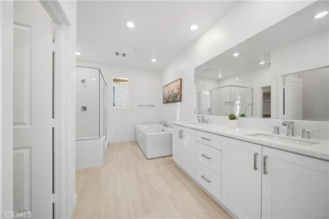 205 Culture, Irvine, CA 92618