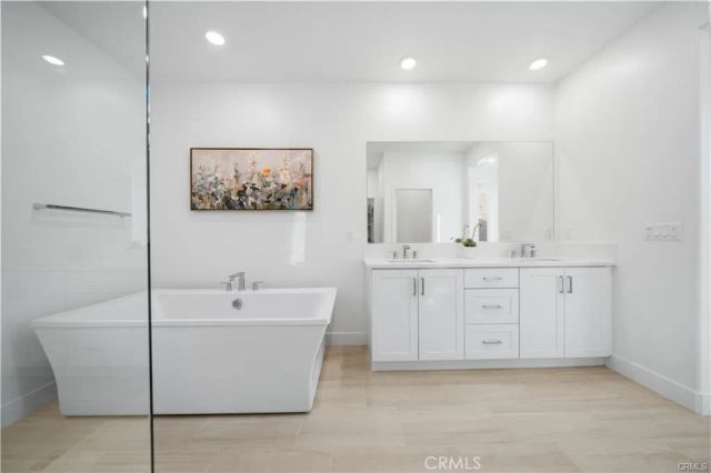 205 Culture, Irvine, CA 92618