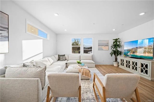 205 Culture, Irvine, CA 92618