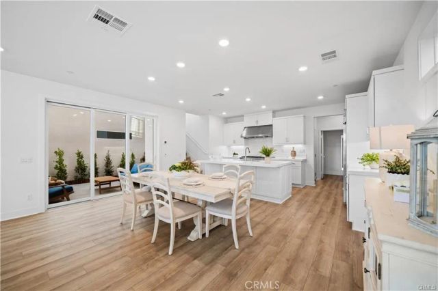 205 Culture, Irvine, CA 92618