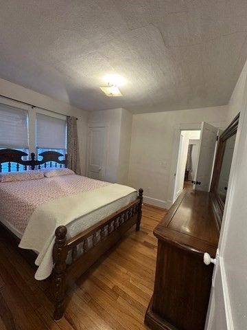 117-119 Draper St, Springfield, MA 01108