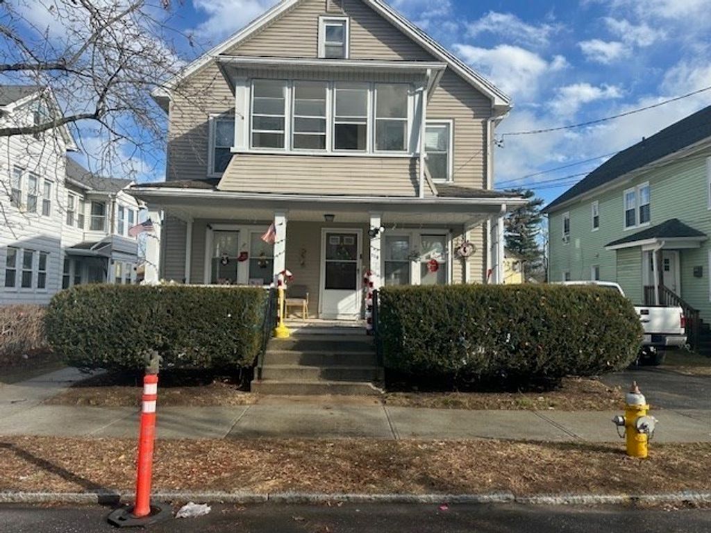 117-119 Draper St, Springfield, MA 01108