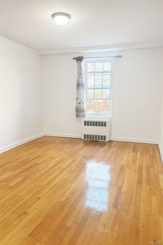 139-09 84th Drive 307, Briarwood, NY 11435