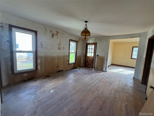 531 East Street, Milford Village, MI 48381