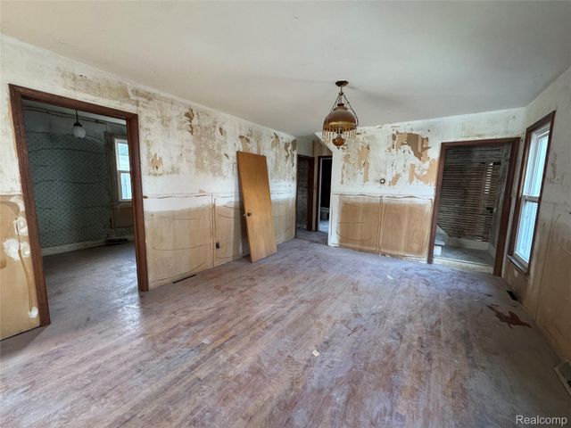 531 East Street, Milford Village, MI 48381
