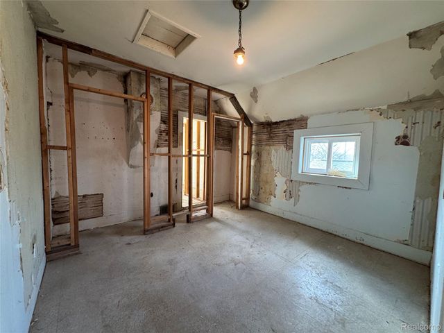 531 East Street, Milford Village, MI 48381