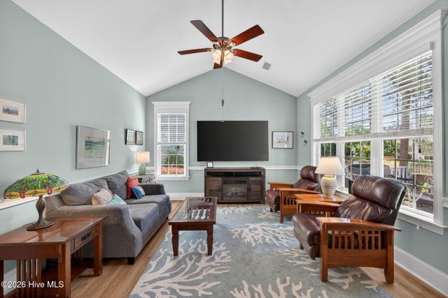 369 Broad Leaf Lane SE, Bolivia, NC 28422