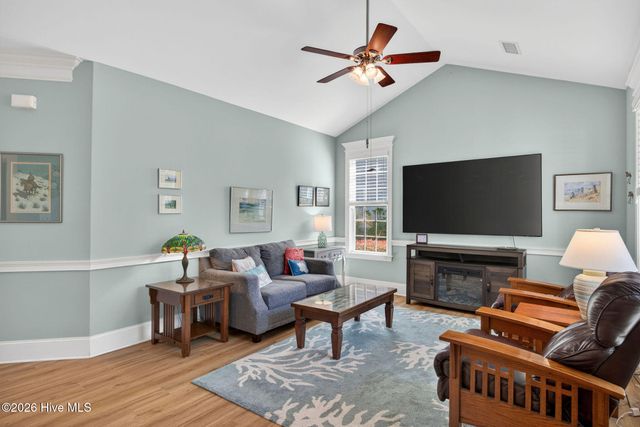 369 Broad Leaf Lane SE, Bolivia, NC 28422