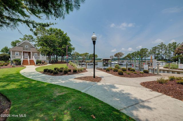 369 Broad Leaf Lane SE, Bolivia, NC 28422