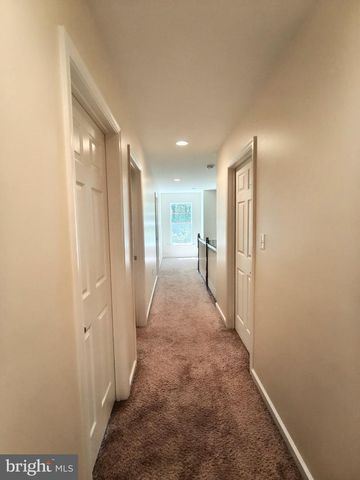 2913 LAKEVIEW PKWY, Locust Grove, VA 22508