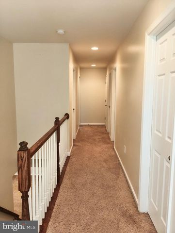 2913 LAKEVIEW PKWY, Locust Grove, VA 22508