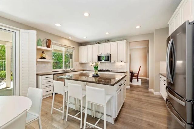 45259 Helena Court, Temecula, CA 92592