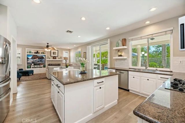 45259 Helena Court, Temecula, CA 92592